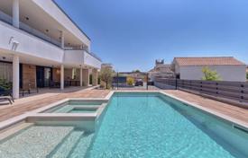 4غرفة خانه  342 متر مربع Fažana, کرواسی. 999,000 €