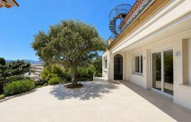 4غرفة آپارتمان  کن, فرانسه. 1,350,000 €