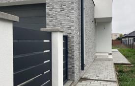 5غرفة خانه  170 متر مربع Debrecen, مجارستان. 427,000 €