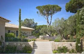 13غرفة ویلا  Ramatyuel, فرانسه. 15,500,000 €