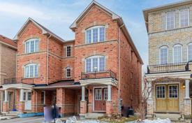  دو خانه بهم متصل – اسکاربرو، تورنتو, تورنتو, انتاریو,  کانادا. C$1,501,000