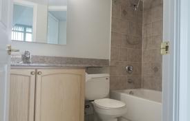 5غرفة آپارتمان  Yonge Street, کانادا. C$1,191,000