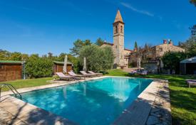 16غرفة کاخ  462 متر مربع Siena, ایتالیا. 1,380,000 €