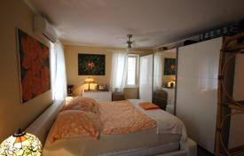 3غرفة خانه  150 متر مربع Kaštel Lukšić, کرواسی. 390,000 €