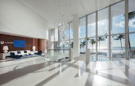 ساختمان تازه ساز – Collins Avenue, میامی, فلوریدا,  ایالات متحده آمریکا. 3,600,000 €