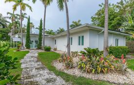 دو خانه بهم چسبیده – سواحل میامی, فلوریدا, ایالات متحده آمریکا. $1,990,000