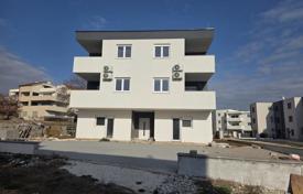 11غرفة خانه  400 متر مربع Medulin, کرواسی. 875,000 €