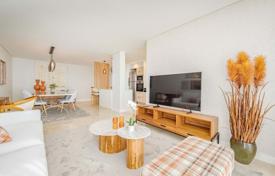 1غرفة آپارتمان  78 متر مربع Estreito da Calheta, پرتغال. 380,000 €