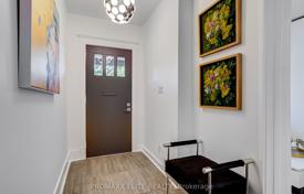 11غرفة خانه  Old Toronto, کانادا. C$2,536,000