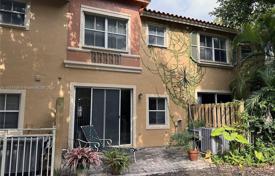 3غرفة  دو خانه بهم متصل 128 متر مربع Fort Lauderdale, ایالات متحده آمریکا. $410,000