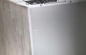 2غرفة آپارتمان  Yonge Street, کانادا. C$799,000