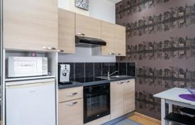 4غرفة دو خانه بهم چسبیده 228 متر مربع Aveiro, پرتغال. 750,000 €