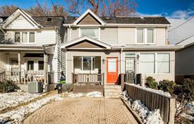  دو خانه بهم متصل – East York, تورنتو, انتاریو,  کانادا. C$1,482,000