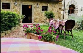 15غرفة ویلا  1350 متر مربع Cortona, ایتالیا. 3,500,000 €