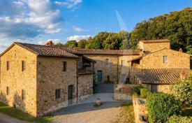 10غرفة ویلا  600 متر مربع Colle di Val D'elsa, ایتالیا. 1,630,000 €