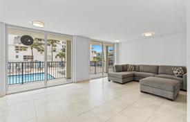 آپارتمان کاندو – Surfside, فلوریدا, ایالات متحده آمریکا. $528,000