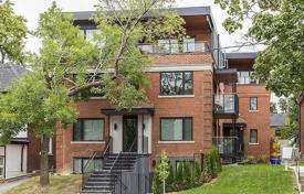 آپارتمان  – Bathurst Street, تورنتو, انتاریو,  کانادا. C$1,056,000