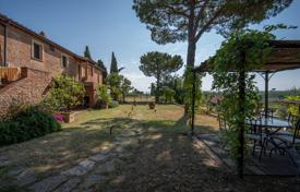 28غرفة کاخ  624 متر مربع Castiglione del Lago, ایتالیا. 1,460,000 €