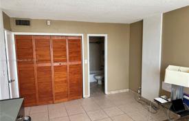 آپارتمان کاندو – میامی, فلوریدا, ایالات متحده آمریکا. $270,000