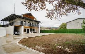 دو خانه بهم چسبیده 390 متر مربع Tsavkisi, گرجستان. $439,000