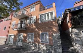 7غرفة خانه  250 متر مربع Rijeka, کرواسی. 450,000 €