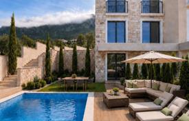 4غرفة ویلا  295 متر مربع Blizikuće, مونته نگرو. 600,000 €