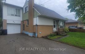 9غرفة خانه  Etobicoke, کانادا. C$1,177,000