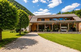 4غرفة دو خانه بهم چسبیده 361 متر مربع Radovljica, اسلوونی. 1,249,000 €