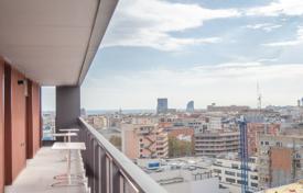 آپارتمان  – بارسلون, کاتالونیا, اسپانیا. 690,000 €