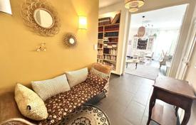 3غرفة آپارتمان  خوان-LES-پین, فرانسه. 379,000 €