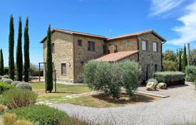 18غرفة کاخ  349 متر مربع Magliano In Toscana, ایتالیا. 1,590,000 €