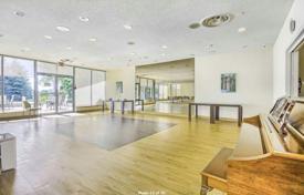 6غرفة آپارتمان  اسکاربرو، تورنتو, کانادا. C$1,127,000