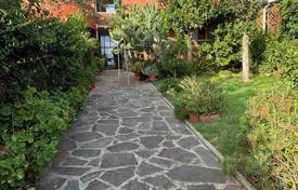 3غرفة آپارتمان  150 متر مربع Grosseto (city), ایتالیا. 380,000 €