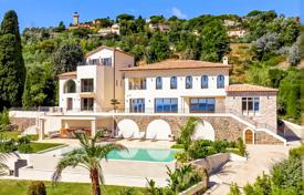 10غرفة ویلا  کن, فرانسه. 11,000,000 €