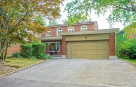 خانه  – نورث یورک, تورنتو, انتاریو,  کانادا. C$2,434,000