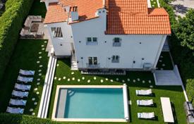 8غرفة آپارتمان  خوان-LES-پین, فرانسه. 2,950,000 €