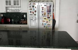 2غرفة شقق في الوحدات السكنية 89 متر مربع North Miami, ایالات متحده آمریکا. $350,000