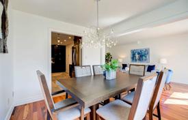 10غرفة خانه  Etobicoke, کانادا. C$1,915,000