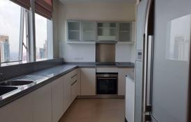 3غرفة شقق في الوحدات السكنية Khlong Toei, تایلند. $3,070 في الأسبوع