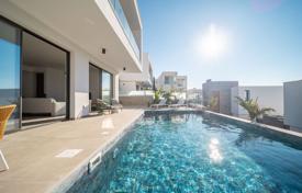 3غرفة دو خانه بهم چسبیده 187 متر مربع Chloraka, قبرس. 780,000 €