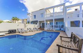 4غرفة  دو خانه بهم متصل 364 متر مربع Los Cristianos, اسپانیا. 850,000 €