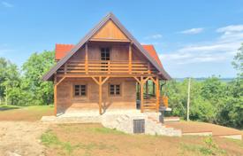10غرفة خانه  240 متر مربع Karlovac County, کرواسی. 749,000 €