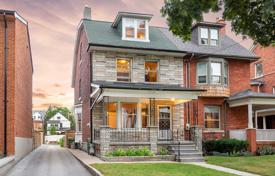 دو خانه بهم متصل – Old Toronto, تورنتو, انتاریو,  کانادا. C$1,499,000