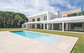 10غرفة ویلا  1075 متر مربع Sotogrande, اسپانیا. 4,600,000 €