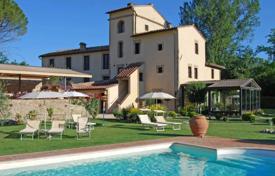47غرفة ویلا  San Gimignano, ایتالیا. Price on request