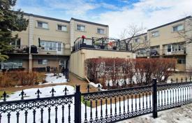 آپارتمان  – Bathurst Street, تورنتو, انتاریو,  کانادا. C$673,000