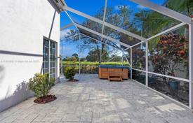 خانه  – Pembroke Pines, Broward, فلوریدا,  ایالات متحده آمریکا. $698,000