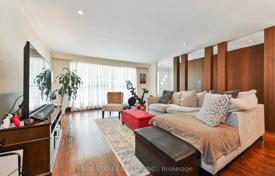 خانه  – نورث یورک, تورنتو, انتاریو,  کانادا. C$2,414,000