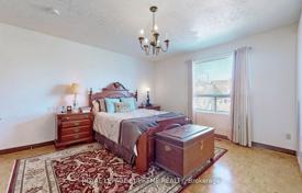 12غرفة خانه  Old Toronto, کانادا. C$2,354,000