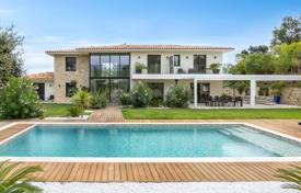 7غرفة دو خانه بهم چسبیده Roquefort-les-Pins, فرانسه. 2,990,000 €